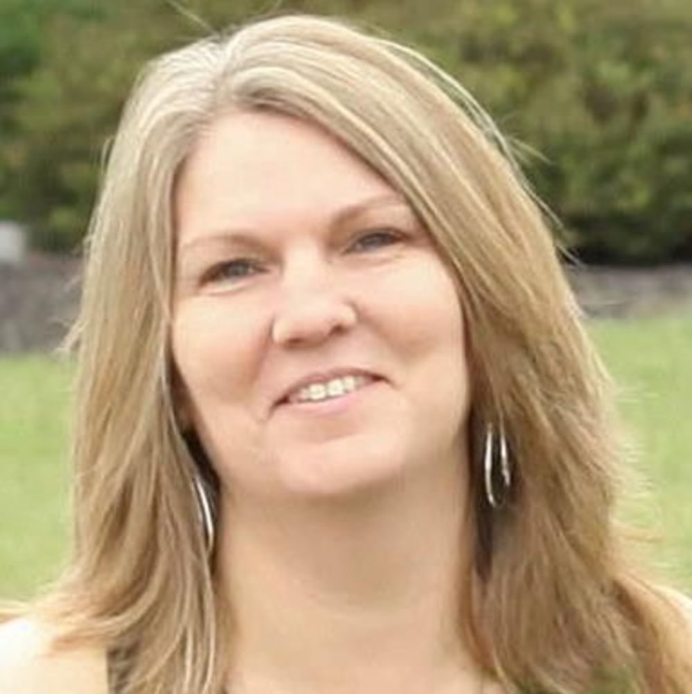 Meet your Posher, Pam